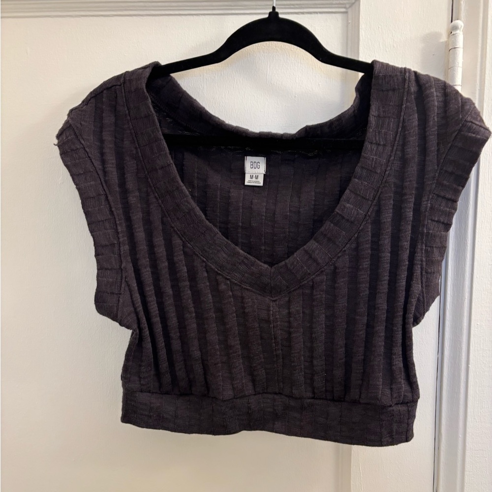 Uban Outfitters BDG Cropped Vest - So Cute!
